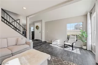 Photo #1: 2753870 Listing 