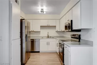 Photo #6: 2753889 Listing 