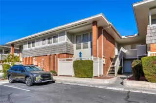 Photo #1: 2753923 Listing 