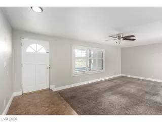 Photo #3: 2753925 Listing 