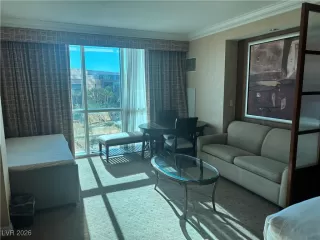 Photo #3: 2753940 Listing 