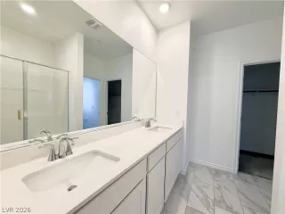 Photo #4: 2753947 Listing 