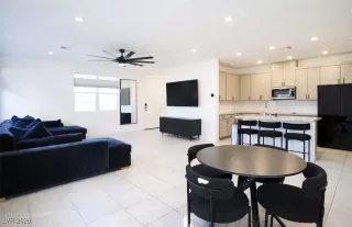 Photo #3: 2753970 Listing 