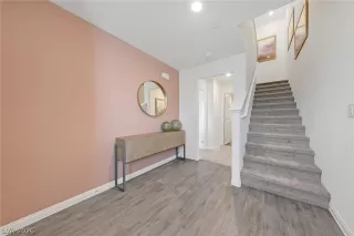 Photo #2: 2753977 Listing 