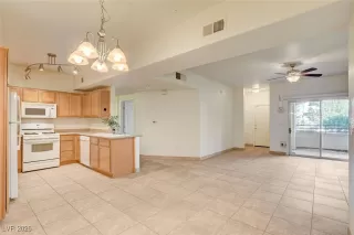 Photo #6: 2753999 Listing 