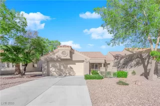 Photo #2: 2754003 Listing 