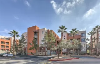 Photo #1: 2754018 Listing 