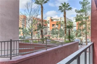 Photo #4: 2754018 Listing 