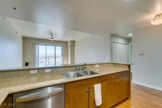 Photo #5: 2754023 Listing 