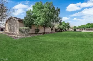 Photo #4: 2754047 Listing