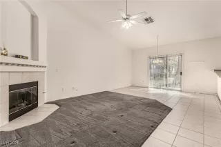 Photo #1: 2754117 Listing 