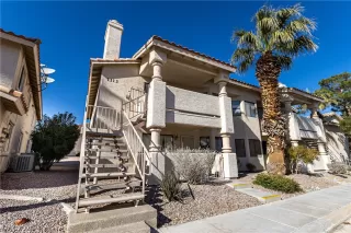 Photo #3: 2754152 Listing 