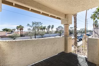 Photo #5: 2754152 Listing 