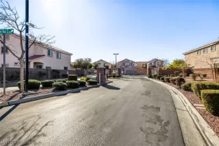 Photo #6: 2754200 Listing 