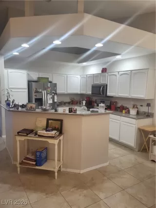 Photo #1: 2754234 Listing 