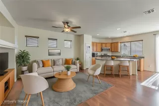 Photo #3: 2754259 Listing 