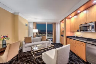 Photo #2: 2754285 Listing 