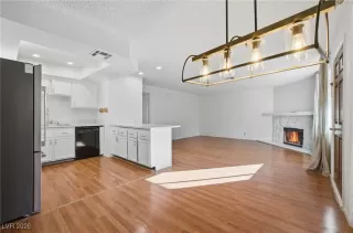 Primary Photo for MLS#: 2754287