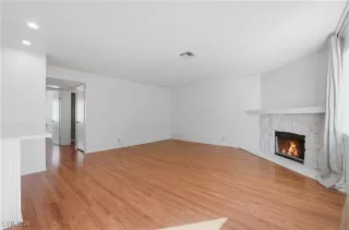 Photo #3: 2754287 Listing 