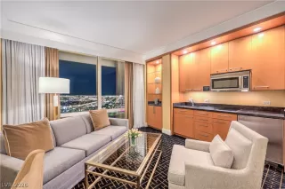 Photo #3: 2754300 Listing 