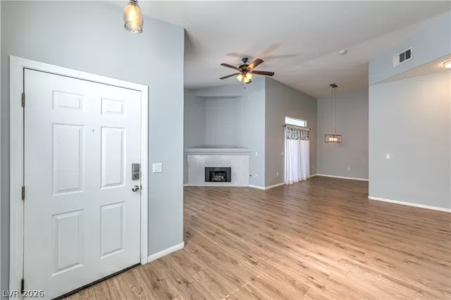 MLS: 2754366 Condo For Sale