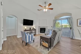 Photo #2: 2754377 Listing 