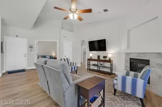 Photo #3: 2754377 Listing 