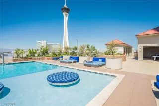 Photo #1: 2754399 Listing 