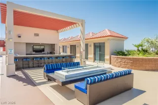 Photo #3: 2754399 Listing 