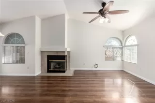 Photo #5: 2754406 Listing 