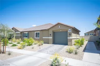 Photo #2: 2754407 Listing 