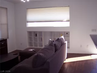 Photo #6: 2754430 Listing 