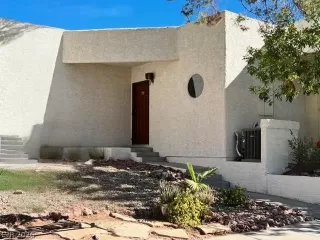 Photo #1: 2754435 Listing 