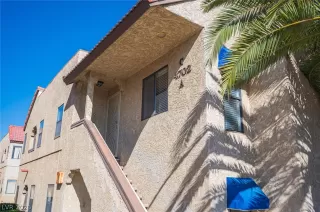 Photo #3: 2754453 Listing 