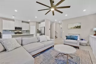 Browse active condo listings in SANTA ROSA