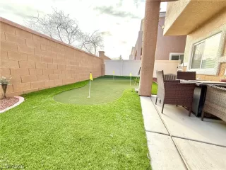 Photo #5: 2754520 Listing