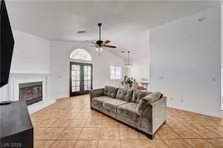 Photo #4: 2754554 Listing 