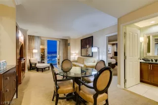 Photo #1: 2754565 Listing 