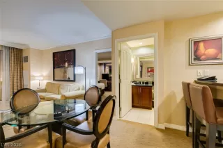 Photo #2: 2754565 Listing 