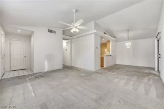 Photo #5: 2754625 Listing 