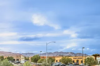 Photo #1: 2754684 Listing