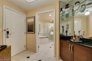 Photo #2: 2754697 Listing 