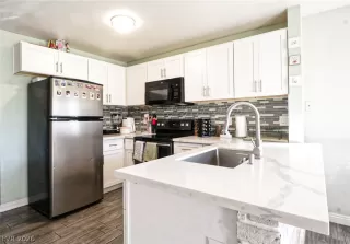 Photo #5: 2754702 Listing 