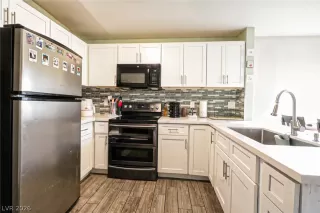 Photo #6: 2754702 Listing 