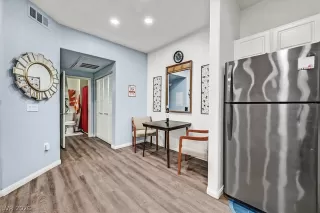 Photo #3: 2754741 Listing