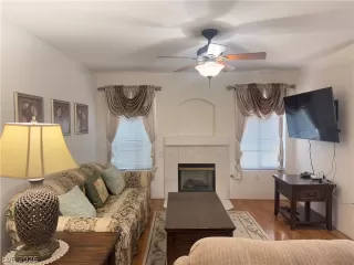 Photo #4: 2754749 Listing 