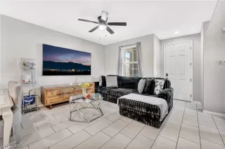 Photo #3: 2754766 Listing 