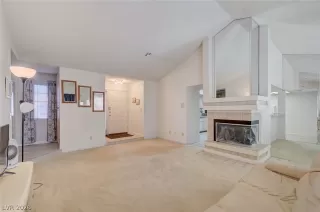 Photo #4: 2754769 Listing 