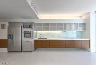 Photo #6: 2754789 Listing