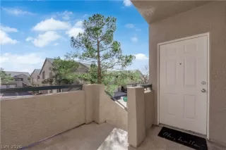 Photo #5: 2754833 Listing 